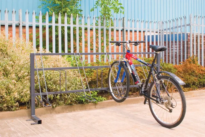 Classic Outdoor Bicycle Stand For 6–8 Bikes 1
