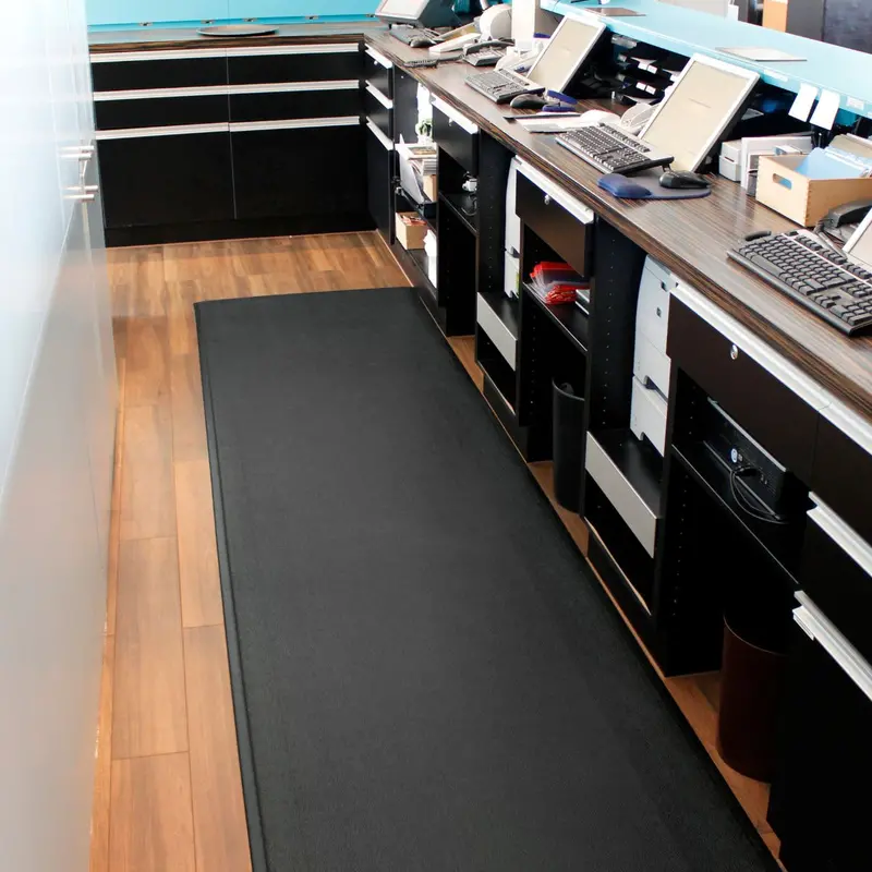 Cushioned Retail Floor Mat For Extended Standing 1