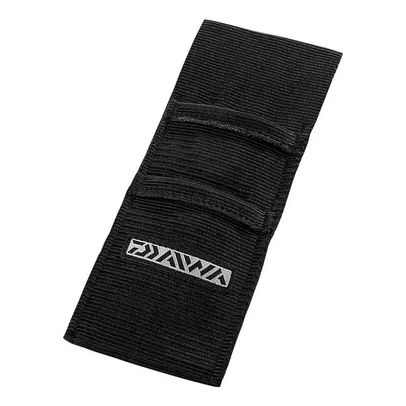 Daiwa D-Vec 6-Inch Plier Sheath For Anglers 1