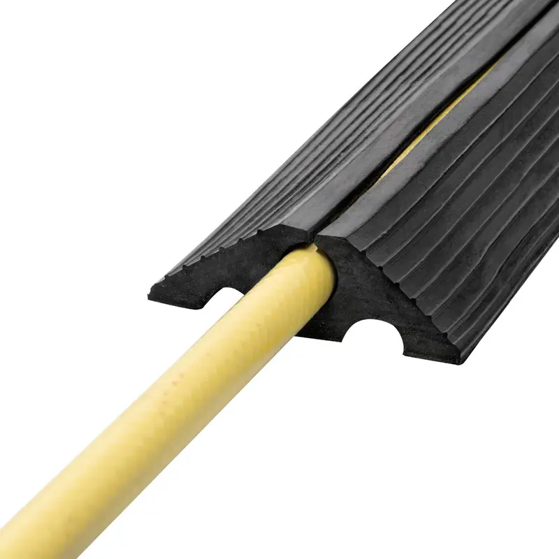 Extended-Length Rubber Cable Protector – 10-Metre Continuous Ramp 1