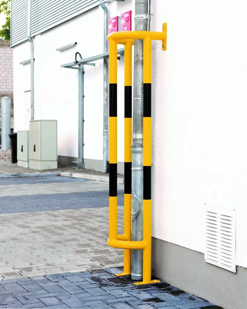 Freestanding Floor-Mounted Vertical Pipe Protection System 1