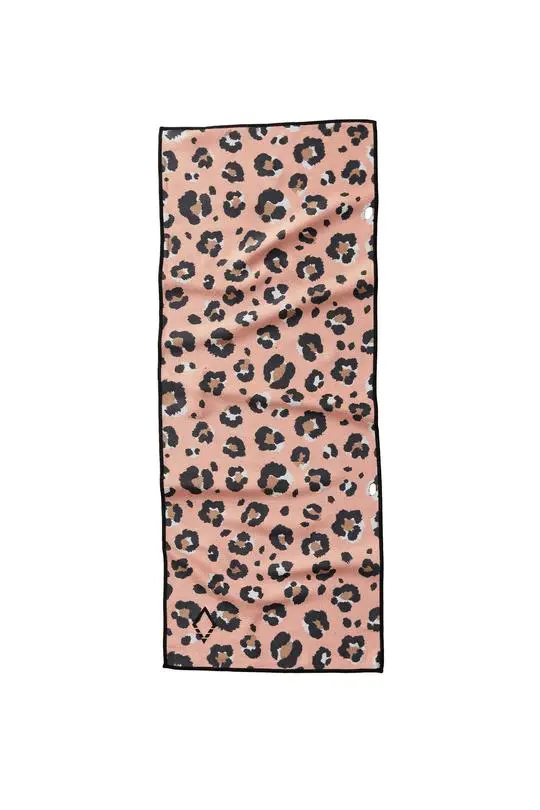 Nomadix Leopard Pink All-Purpose Travel Towel – Ultra-Absorbent & Compact 1